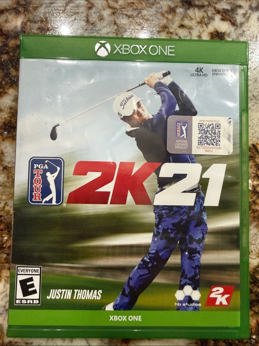 21 PGA Tour Xbox One Game — Green/White Case